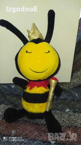 Пчела кралица майка, снимка 1 - Плюшени играчки - 36541005