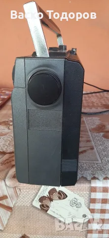 Радиокасетофон Хитачи TRK 6800E, снимка 4 - Радиокасетофони, транзистори - 56544285