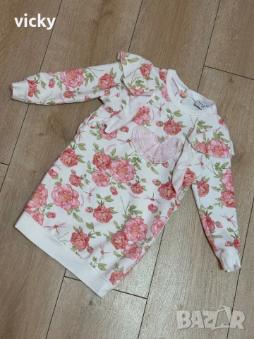 Прекрасна рокля с флорални мотиви и къдрички Monnalisa, размер 98-104см