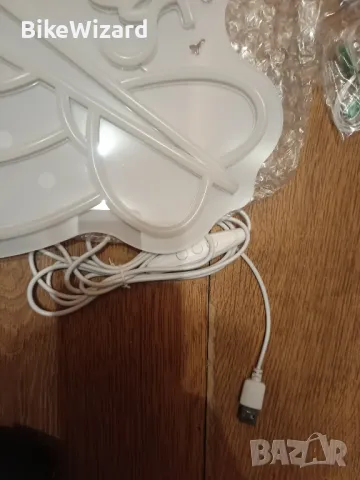 Horseneon Dart неонов надпис 35х33 см. НОВ с дефект, снимка 5 - Други стоки за дома - 47793634