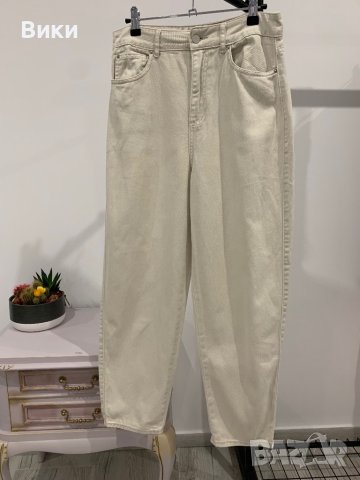 Дамски дънки в размер 36-S, снимка 4 - Дънки - 44294317