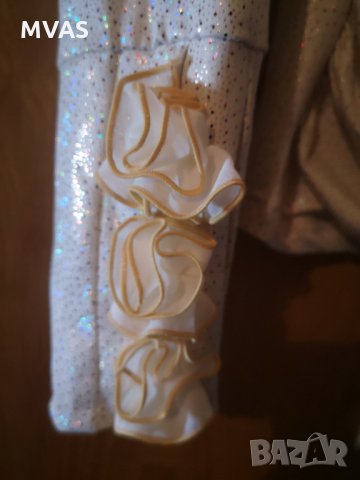 Нова празнична блестяща блуза с етикет L, снимка 4 - Блузи с дълъг ръкав и пуловери - 31105525