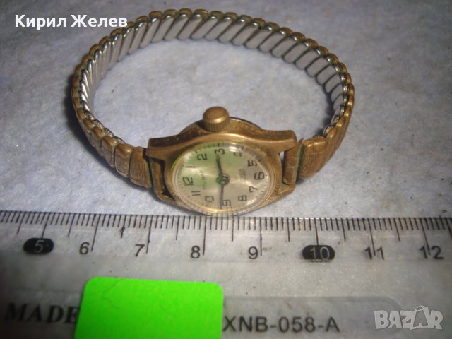 TRUMP WATCH 17 JEWELS СТАР ВИНТИДЖ ПОЗЛАТЕН ЛУКС МОДЕЛ с ПОЗЛАТЕНА ВЕРИЖКА ДАМСКИ МЕХ ЧАСОВНИК 25230, снимка 3 - Антикварни и старинни предмети - 36686241