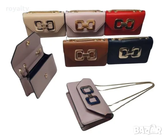 Дамска чанта с елегантна метална декорация