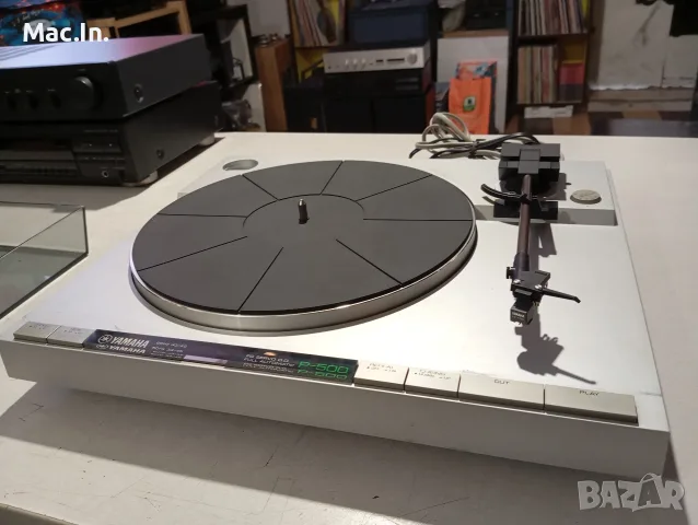 Грамофон Yamaha P-500, снимка 2 - Грамофони - 56193468