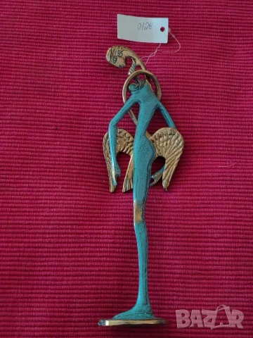 Статуетка Леда с лебед,гръцка царица на древногръцкия град Спарта. , снимка 3 - Статуетки - 50862226