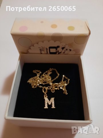 Златен синджир с буква М с камъчета сваровски 14к., снимка 1 - Колиета, медальони, синджири - 42763371