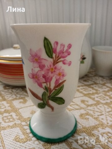 Порцелан, чаши, чинии, ваза