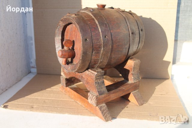 Дървено дъбово буре