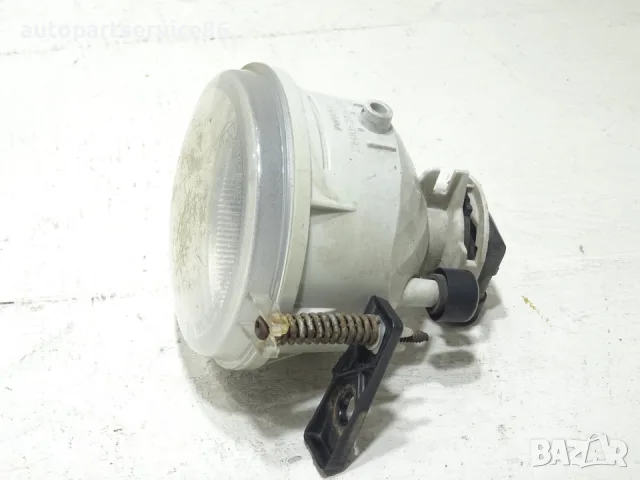 Предна дясна светлина за мъгла 55156866AA за Jeep Cherokee KJ 2.8 CRD 2008, снимка 5 - Части - 55834641