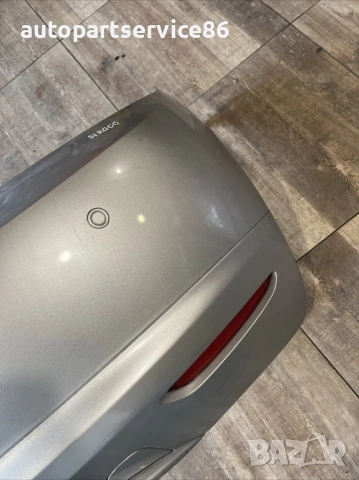 Задна броня сребриста за Volkswagen Scirocco 2.0 Tfsi (2008), снимка 3 - Части - 54164729