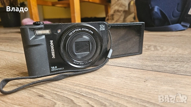 Дигитален фотоапарат Medion 16mp, снимка 2 - Фотоапарати - 54180362