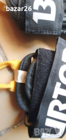 Burton нов  протектор  за китката  ski snowboard , снимка 2 - Зимни спортове - 39969494