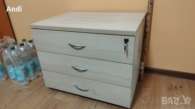 Офис шкаф - шкафче с 3 чекмеджета и ключалка 68/50/55см, снимка 15 - Шкафове и рафтове - 54043785