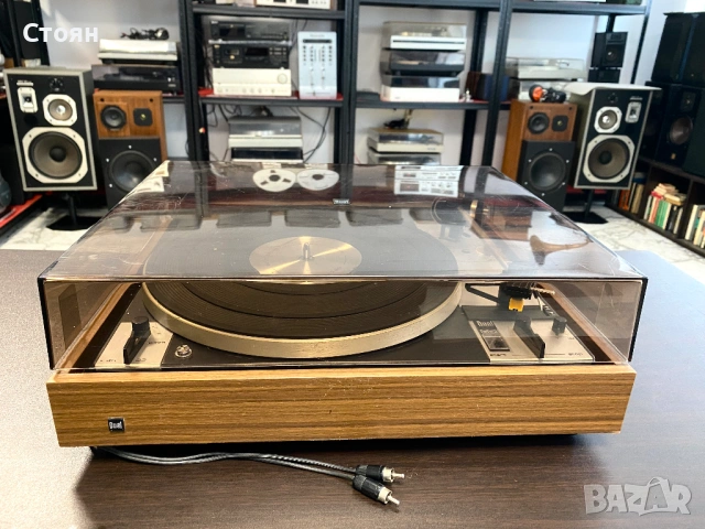Топ модел грамофон Dual