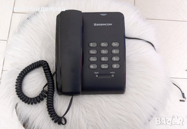  Стационарен цифров  телефон, снимка 2 - Стационарни телефони и факсове - 37017876