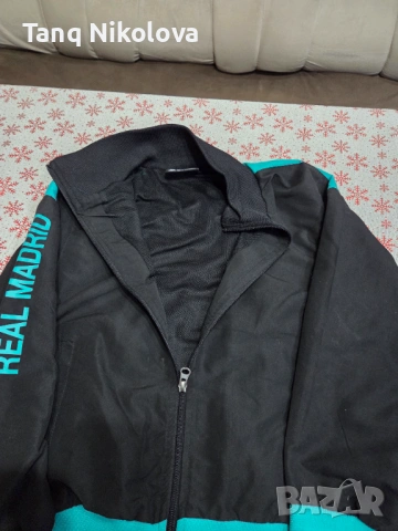 Яке тип ветровка на Real Madrid, снимка 3 - Детски якета и елеци - 53066745
