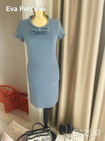 Moschino S оригинална рокля, снимка 2 - Рокли - 40381359