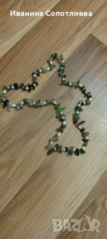 Бижута различни видове и цветове 