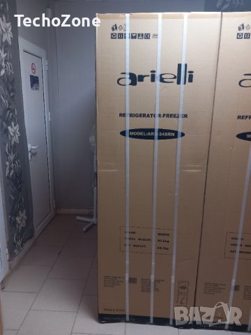 Хладилник с фризер ARIELLI ARD-348RN, снимка 1 - Хладилници - 42878995