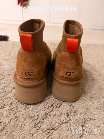 Ботуши UGG