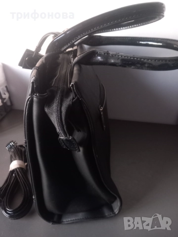 Дамска чанта "Loreta ", снимка 2 - Чанти - 52823649