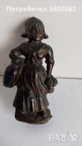 малка оловна пластика