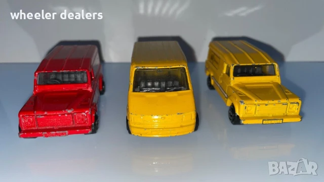 Метални колички Corgi Land Rover, Ford Transit, снимка 6 - Колекции - 50835246