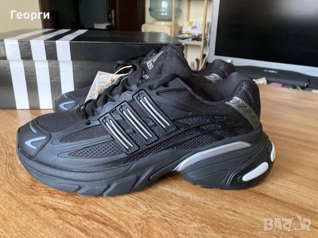 Мъжки оригинални маратонки Adidas, снимка 6 - Маратонки - 56316051