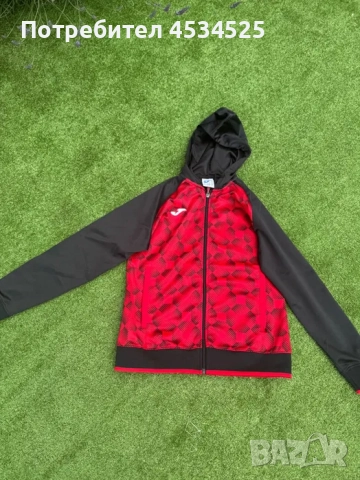 Спортен екип Локомотив, S р-р + подарък футболни чорапи, снимка 2 - Спортни дрехи, екипи - 52120796