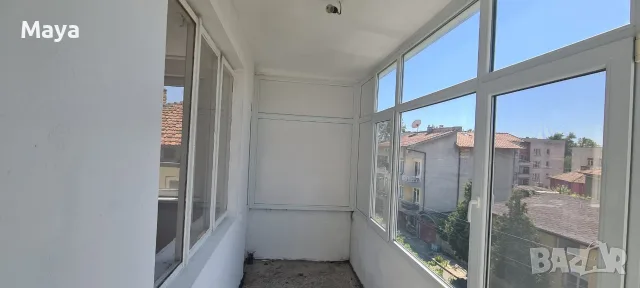 Продавам етаж от къща с гараж, снимка 14 - Етаж от къща - 55969008