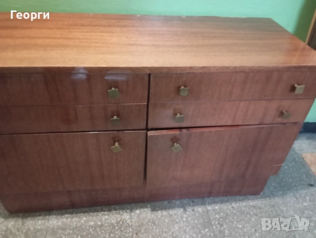 Тоалетка с огледало, снимка 4 - Тоалетки - 54051111