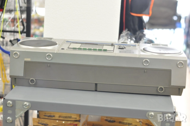 Радиокасетофон Sharp GF-7500H, снимка 5 - Радиокасетофони, транзистори - 53993599