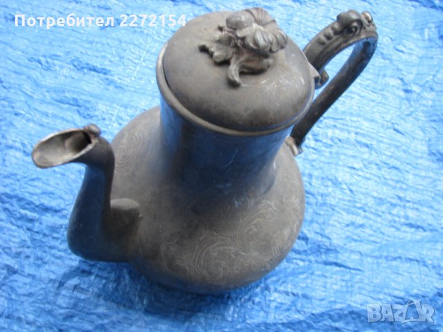 Кралски чайник, снимка 2 - Антикварни и старинни предмети - 29858342