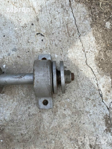 Ос със лагерни черупки за шмиргел, снимка 4 - Циркуляри - 51637647