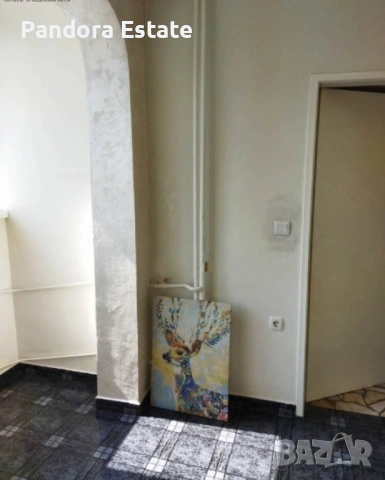 Продава двустаен апартамент в кв. Изгрев, снимка 4 - Апартаменти - 53369257