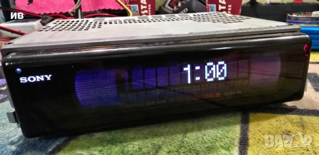 Sony авто касетофон с управление на CD Changer , снимка 2 - Аксесоари и консумативи - 53376982