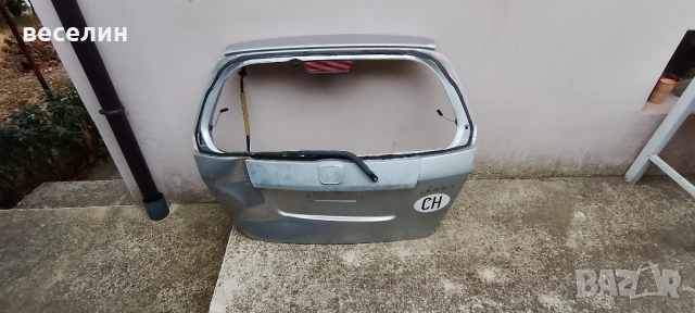 Врата багажник Хонда джаз 