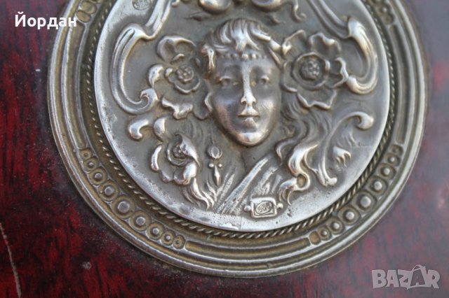 Дървена кутия за бижута със сребърен обков, снимка 5 - Антикварни и старинни предмети - 42234502