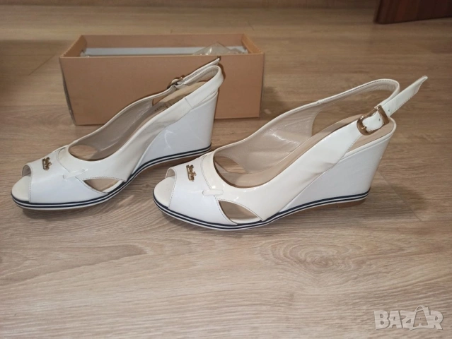 Дамски обувки Sara Pen на платформа, снимка 2 - Дамски обувки на ток - 53067089