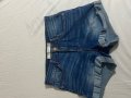 Къси панталони , снимка 1 - Къси панталони и бермуди - 44216008
