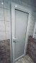 Почти нова алуминиева бяла врата за баня, с огледало-70/197, снимка 1