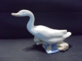 № 8445 Стара малка порцеланова фигура на патица. , снимка 1
