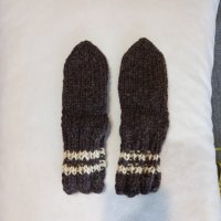 Ръчно плетени детски чорапи от вълна, ходило 14 см., снимка 2 - Чорапи - 39890669