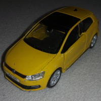 Bburago Volkswagen POLO GTI MARK 5 - 1/32, снимка 1 - Колекции - 36466280