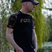 Тениска Fox Raglan T-Shirt Black & Camo, снимка 4 - Екипировка - 36708377
