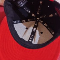 Продавам оригинална шапка , снимка 1 - Спортни дрехи, екипи - 42111928