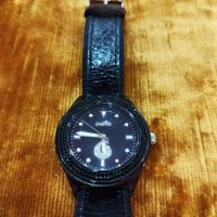 Продавам часовник, снимка 3 - Дамски - 40215994