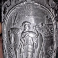 Релефна Чаша,бокал -калаено-сребърна сплав, снимка 10 - Други ценни предмети - 39284673