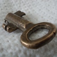 Старинно бронзово ключе - №23, снимка 5 - Антикварни и старинни предмети - 42482740
